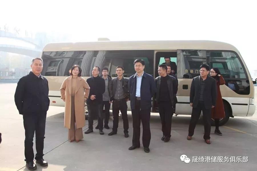 重慶市開州區(qū)領(lǐng)導(dǎo)蒞臨集團公司參觀考察